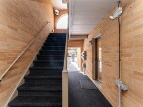 14 Florence 25B, Freeport NY 11520