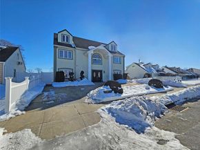 645 W Wyngate Drive W, Valley Stream NY 11580