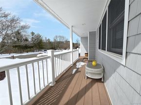 23 Apple Lane, Medford NY 11763