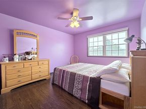 23 Apple Lane, Medford NY 11763