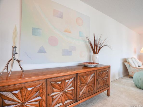 400 High Point Drive 204, Hartsdale NY 10530