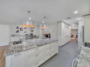 122-05 Metropolitan Avenue, Kew Gardens NY 11415