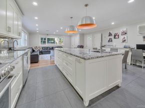 122-05 Metropolitan Avenue, Kew Gardens NY 11415