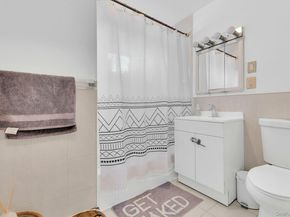 92-13 245th Street, Floral Park NY 11001