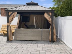 3938 Arthur Avenue N, Seaford NY 11783