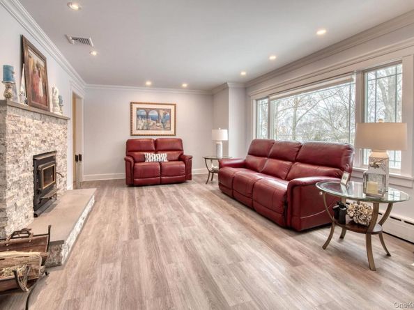 41 Red Cedar Point, Hampton Bays NY 11946