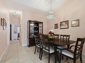 604 Narragansett Villas Drive, Lindenhurst NY 11757