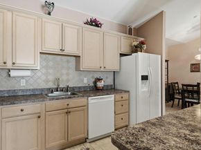 604 Narragansett Villas Drive, Lindenhurst NY 11757