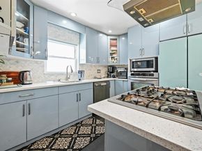 93-19 201st Street, Hollis NY 11423