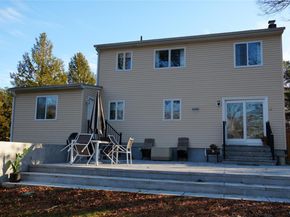 Undisclosed Address #962800, Calverton NY 11933