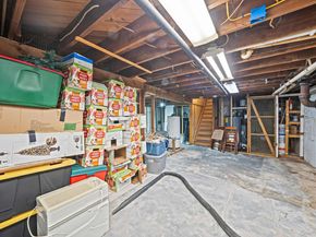 9 Barnes Road, Manorville NY 11949