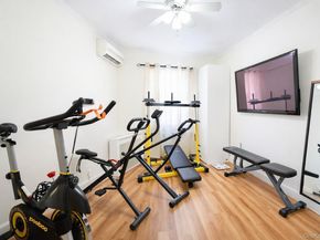 6701 Eliot Avenue, Middle Village NY 11379