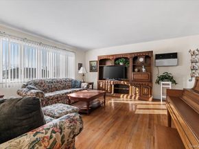 53 Beaumont Drive, Plainview NY 11803