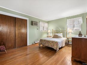 53 Beaumont Drive, Plainview NY 11803