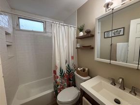 6 E Kissimee Road, Lindenhurst NY 11757