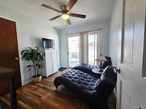 6 E Kissimee Road, Lindenhurst NY 11757