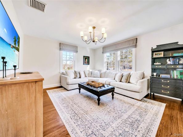 7 Putnam Road, Scarsdale NY 10583