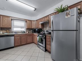 243-17 72nd Avenue, Douglaston NY 11362