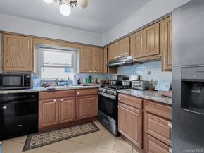243-17 72nd Avenue, Douglaston NY 11362