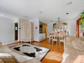 21 Chestnut Street, Massapequa NY 11758