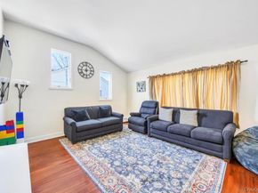 3 Avelaine Court, Babylon NY 11702