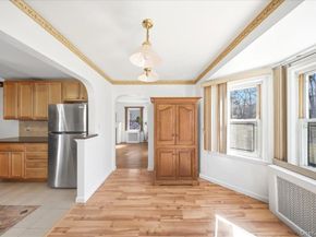 115-11 Parkway Drive, Elmont NY 11003