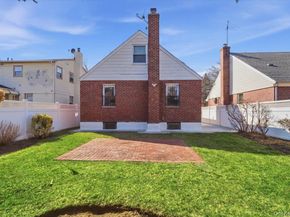 115-11 Parkway Drive, Elmont NY 11003