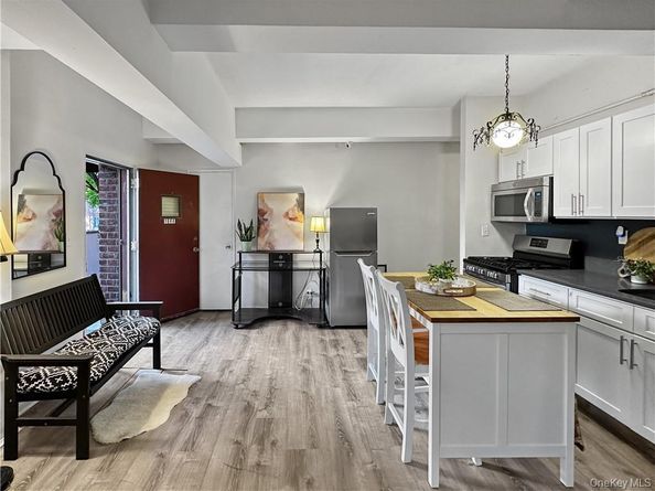 10 Franklin Avenue 1EFF, White Plains NY 10601