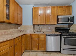 89-23 Vanderveer Street, Queens Village NY 11427