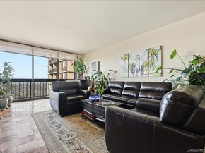 26910 Grand Central Parkway 31B, Floral Park NY 11005