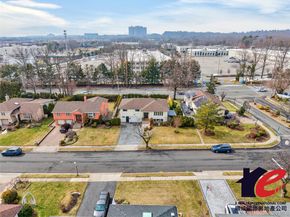 55 Executive Drive, Manhasset Hills NY 11040