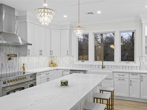 2570 Aster Place S, Westbury NY 11590