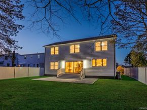 2570 Aster Place S, Westbury NY 11590