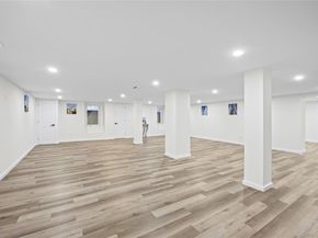 2570 Aster Place S, Westbury NY 11590