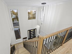 2570 Aster Place S, Westbury NY 11590