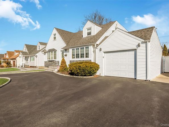 3647 Bernard Drive, Wantagh NY 11793