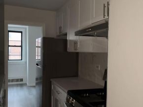 5530 98 Place 2B, Corona NY 11368