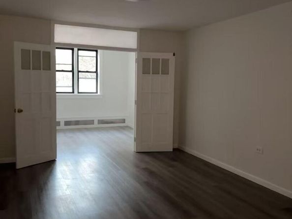 5530 98 Place 2B, Corona NY 11368