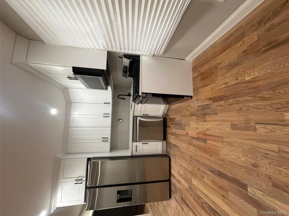 14587 183rd Street, Springfield Gardens NY 11413