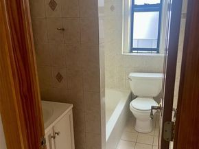 2186 Cruger Avenue 5K, Bronx NY 10462