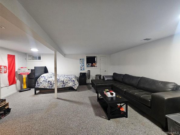 31 Brookhaven Drive, Rocky Point NY 11778