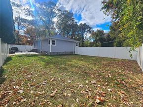 31 Brookhaven Drive, Rocky Point NY 11778