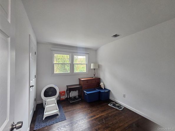 31 Brookhaven Drive, Rocky Point NY 11778