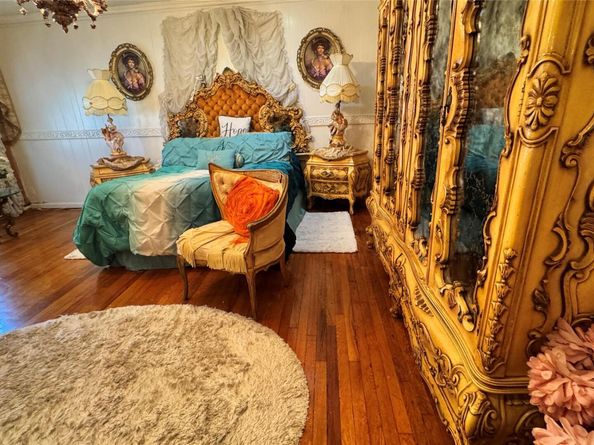 115-46 W Van Wyck Expressway, South Ozone Park NY 11420