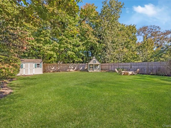 43 Pine Street, Sayville NY 11782
