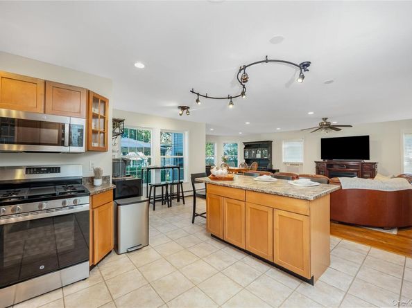 43 Pine Street, Sayville NY 11782