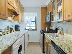 1279 California Road 2L, Eastchester NY 10709