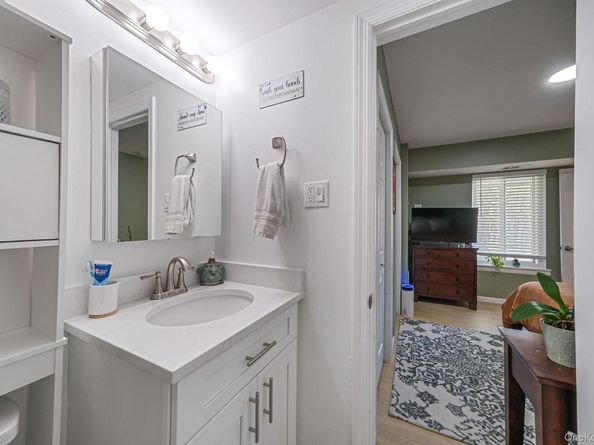 2 sierra ct 2, Coram NY 11727