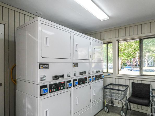 2 sierra ct 2, Coram NY 11727