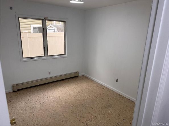 3592 Southview Avenue, Wantagh NY 11793